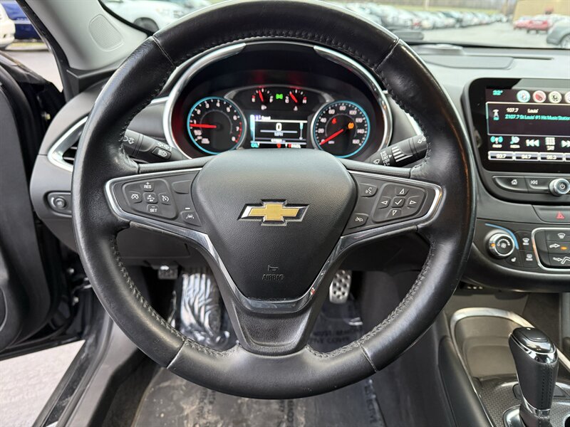 2016 Chevrolet Malibu LT - Photo 12 - Cahokia, IL 62206