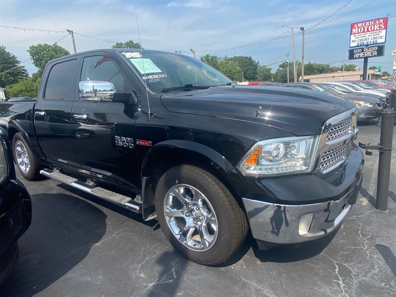 2015 RAM 1500 Laramie - Photo 7 - Belleville, IL 62226