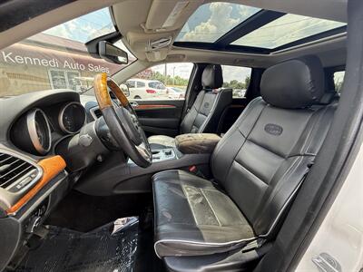 2011 Jeep Grand Cherokee Overland   - Photo 16 - Cahokia, IL 62206