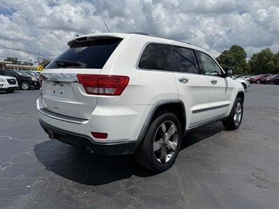 2011 Jeep Grand Cherokee Overland   - Photo 6 - Cahokia, IL 62206