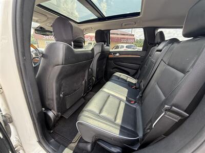 2011 Jeep Grand Cherokee Overland   - Photo 15 - Cahokia, IL 62206