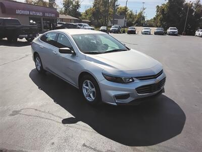 2018 Chevrolet Malibu LS   - Photo 2 - Cahokia, IL 62206
