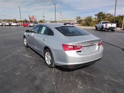 2018 Chevrolet Malibu LS   - Photo 4 - Cahokia, IL 62206