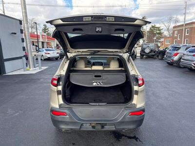 2015 Jeep Cherokee Latitude   - Photo 11 - Millstadt, IL 62260