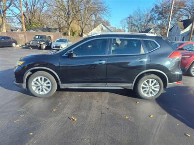 2017 Nissan Rogue S   - Photo 1 - Freeburg, IL 62243