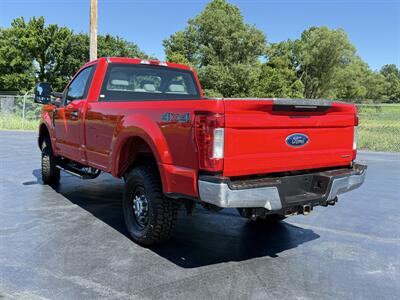 2017 Ford F-250 Super Duty XL - Photo 6 - Cahokia, IL 62206