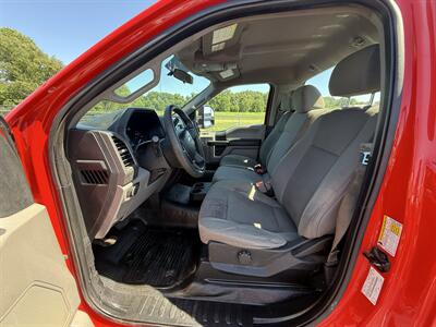 2017 Ford F-250 Super Duty XL - Photo 9 - Cahokia, IL 62206