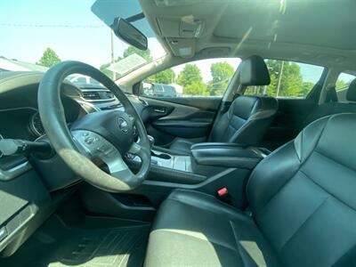 2017 Nissan Murano S - Photo 4 - Belleville, IL 62226