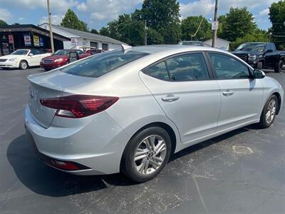 2019 Hyundai ELANTRA SEL   - Photo 7 - Belleville, IL 62226