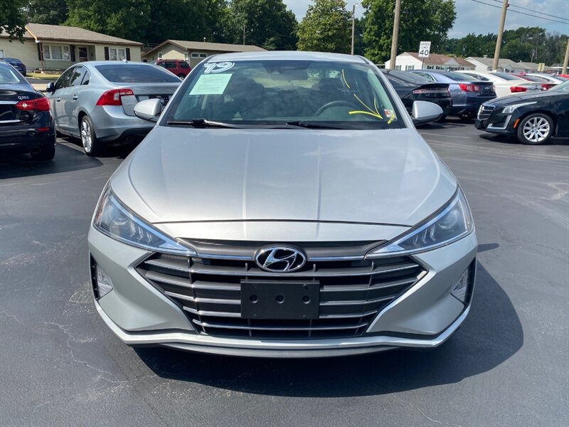 2019 Hyundai ELANTRA SEL - Photo 1 - Belleville, IL 62226