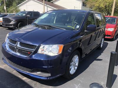 2014 Dodge Grand Caravan SXT   - Photo 6 - Belleville, IL 62226