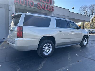 2015 Chevrolet Suburban LS   - Photo 4 - Fairview Heights, IL 62208