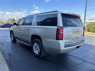 2015 Chevrolet Suburban LS   - Photo 5 - Fairview Heights, IL 62208