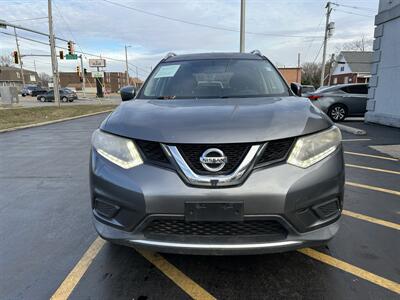 2016 Nissan Rogue S - Photo 6 - Fairview Heights, IL 62208