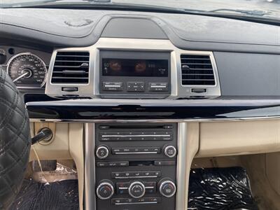 2009 Lincoln MKS   - Photo 14 - Cahokia, IL 62206