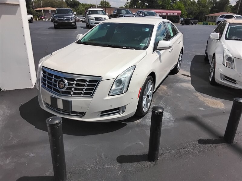2014 Cadillac XTS Luxury Collection  
