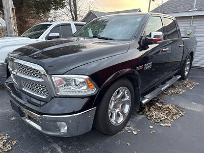 2015 RAM 1500 Laramie Truck