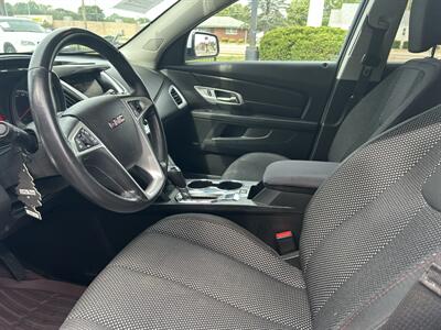 2017 GMC Terrain SLE-2   - Photo 8 - Fairview Heights, IL 62208