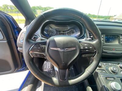 2015 Chrysler 200 S   - Photo 13 - Cahokia, IL 62206