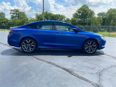 2015 Chrysler 200 S   - Photo 4 - Cahokia, IL 62206