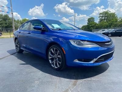 2015 Chrysler 200 S   - Photo 3 - Cahokia, IL 62206