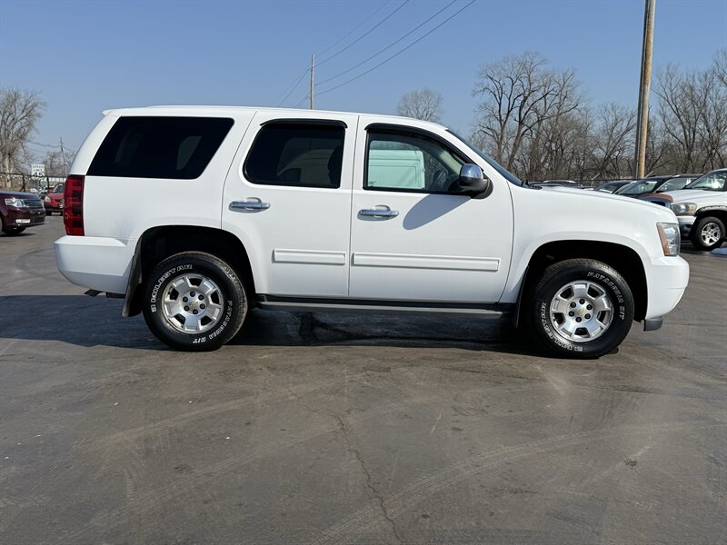 2013 Chevrolet Tahoe Special Service - Photo 6 - Cahokia, IL 62206