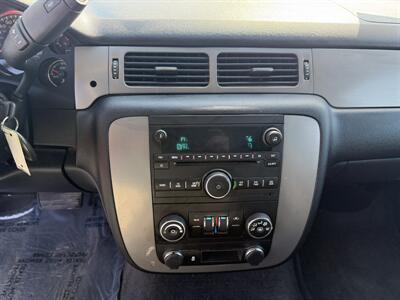 2013 Chevrolet Tahoe Special Service - Photo 13 - Cahokia, IL 62206