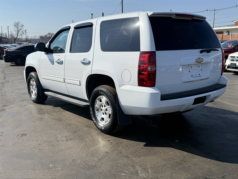 2013 Chevrolet Tahoe Special Service - Photo 4 - Cahokia, IL 62206