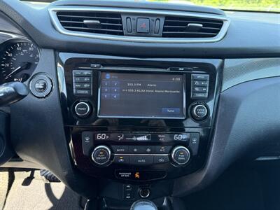 2015 Nissan Rogue SL   - Photo 14 - Cahokia, IL 62206
