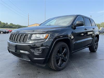 2015 Jeep Grand Cherokee Altitude   - Photo 1 - Cahokia, IL 62206