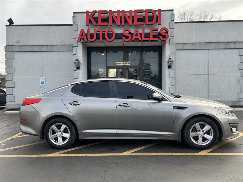 2014 Kia Optima LX's photo