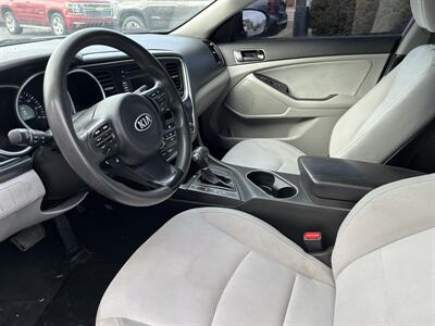 2014 Kia Optima LX - Photo 8 - Fairview Heights, IL 62208