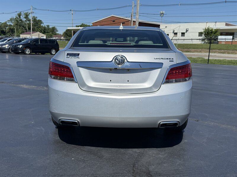 2010 Buick LaCrosse CXS - Photo 7 - Cahokia, IL 62206