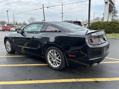 2014 Ford Mustang V6   - Photo 5 - Fairview Heights, IL 62208