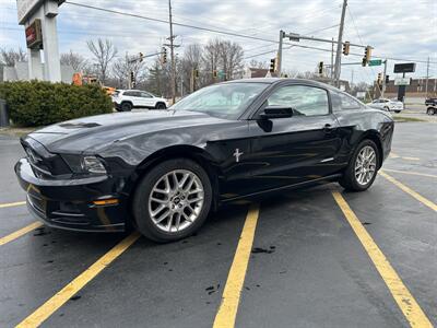 2014 Ford Mustang V6   - Photo 3 - Fairview Heights, IL 62208