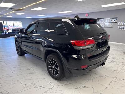 2017 Jeep Grand Cherokee Trailhawk   - Photo 6 - Millstadt, IL 62260