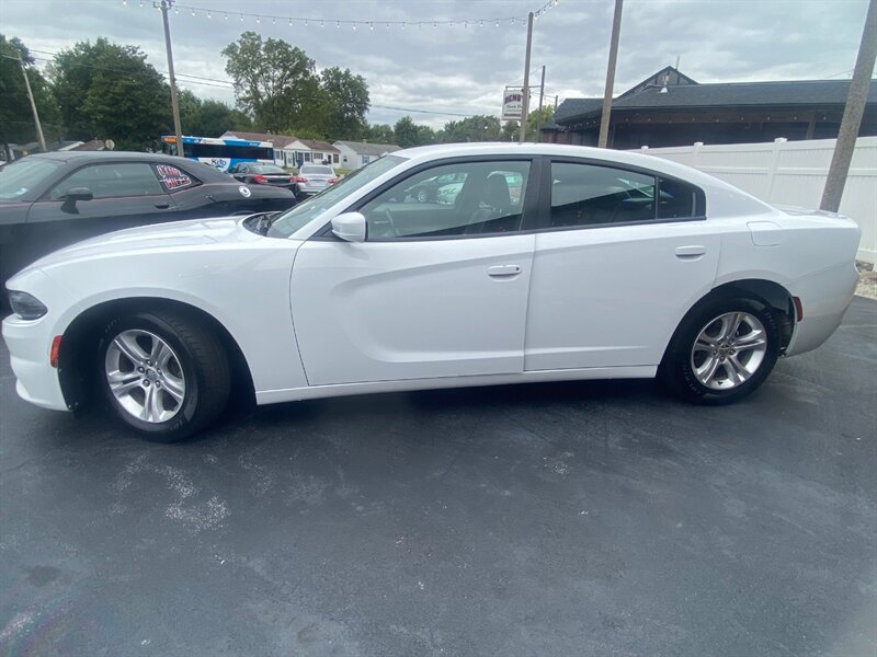 2020 Dodge Charger SXT - Photo 4 - Belleville, IL 62226