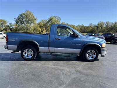 2002 Dodge Ram 1500 ST   - Photo 3 - Cahokia, IL 62206