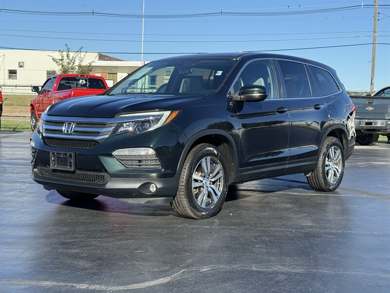 2018 Honda Pilot EX-L   - Photo 1 - Cahokia, IL 62206