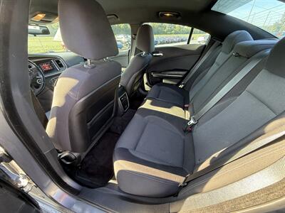 2015 Dodge Charger SE   - Photo 15 - Cahokia, IL 62206