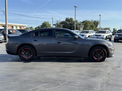 2015 Dodge Charger SE   - Photo 5 - Cahokia, IL 62206