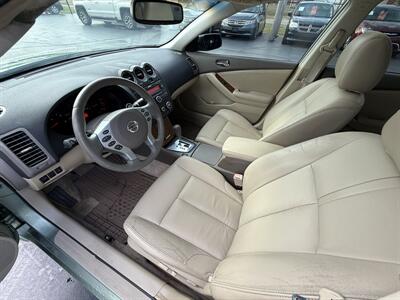2007 Nissan Altima 3.5 SL   - Photo 10 - Cahokia, IL 62206