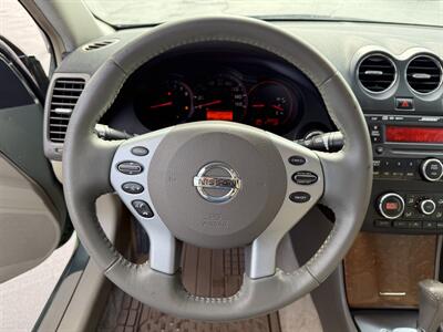 2007 Nissan Altima 3.5 SL   - Photo 13 - Cahokia, IL 62206