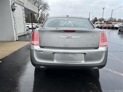 2012 Chrysler 300 Series Limited   - Photo 7 - Fairview Heights, IL 62208