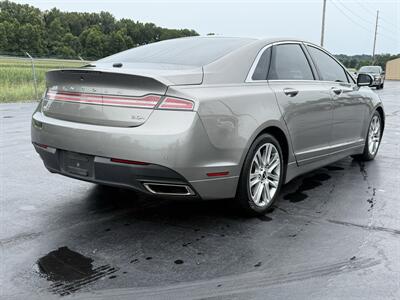 2015 Lincoln MKZ Hybrid   - Photo 7 - Cahokia, IL 62206