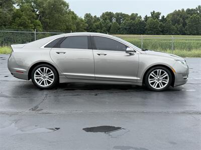 2015 Lincoln MKZ Hybrid   - Photo 8 - Cahokia, IL 62206