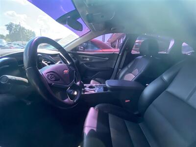 2016 Chevrolet Impala LT   - Photo 5 - Belleville, IL 62226