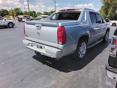 2012 Cadillac Escalade EXT Luxury   - Photo 3 - Cahokia, IL 62206