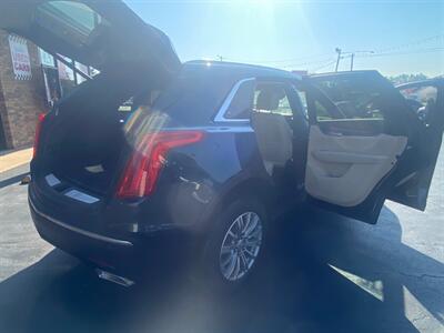 2018 Cadillac XT5 Luxury   - Photo 10 - Belleville, IL 62226