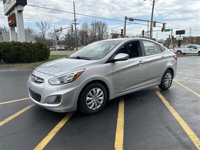 2017 Hyundai ACCENT SE   - Photo 3 - Fairview Heights, IL 62208